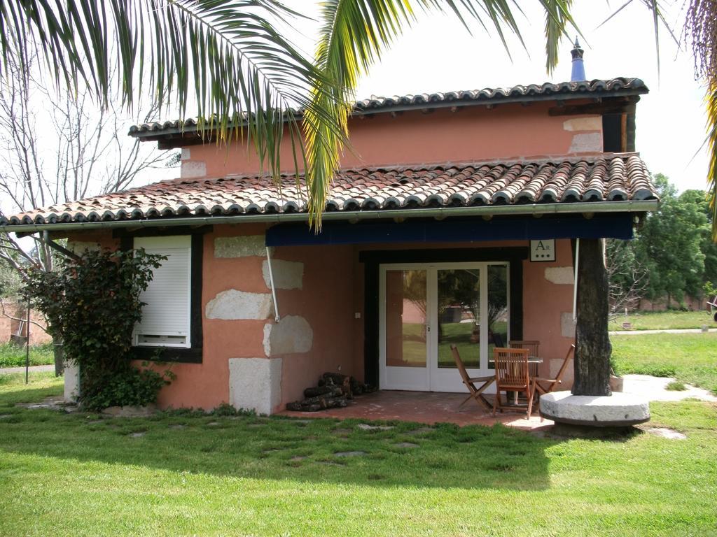 Posada Tresmentiras Aldeanueva del Camino Exteriör bild